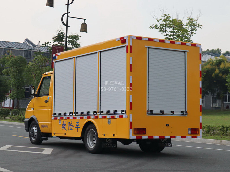 1200m³/h依维柯排水发电车