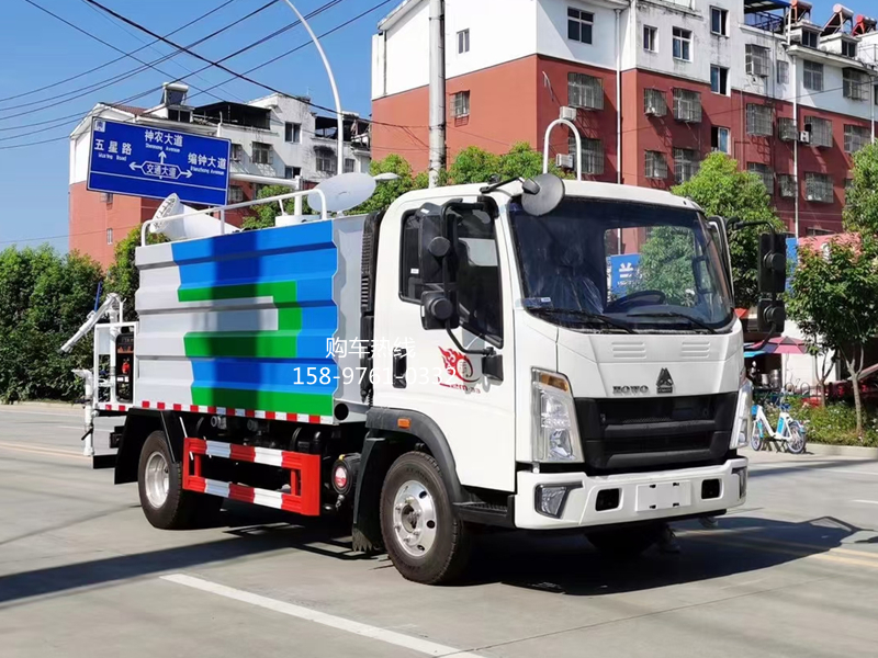 蓝牌重汽豪沃抑尘车
