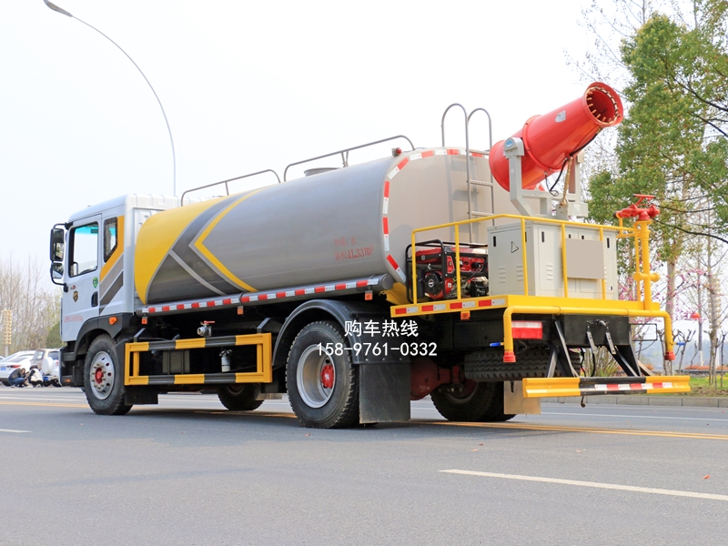 东风D9大多利卡抑尘车