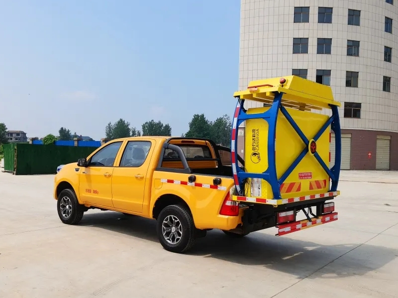 福田皮卡70K防撞缓冲车